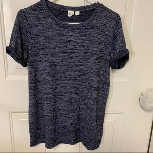 Gap Soft Gray & Black Streaked Rolled Cuff Short Sleeve Round Collar Top. Sz S